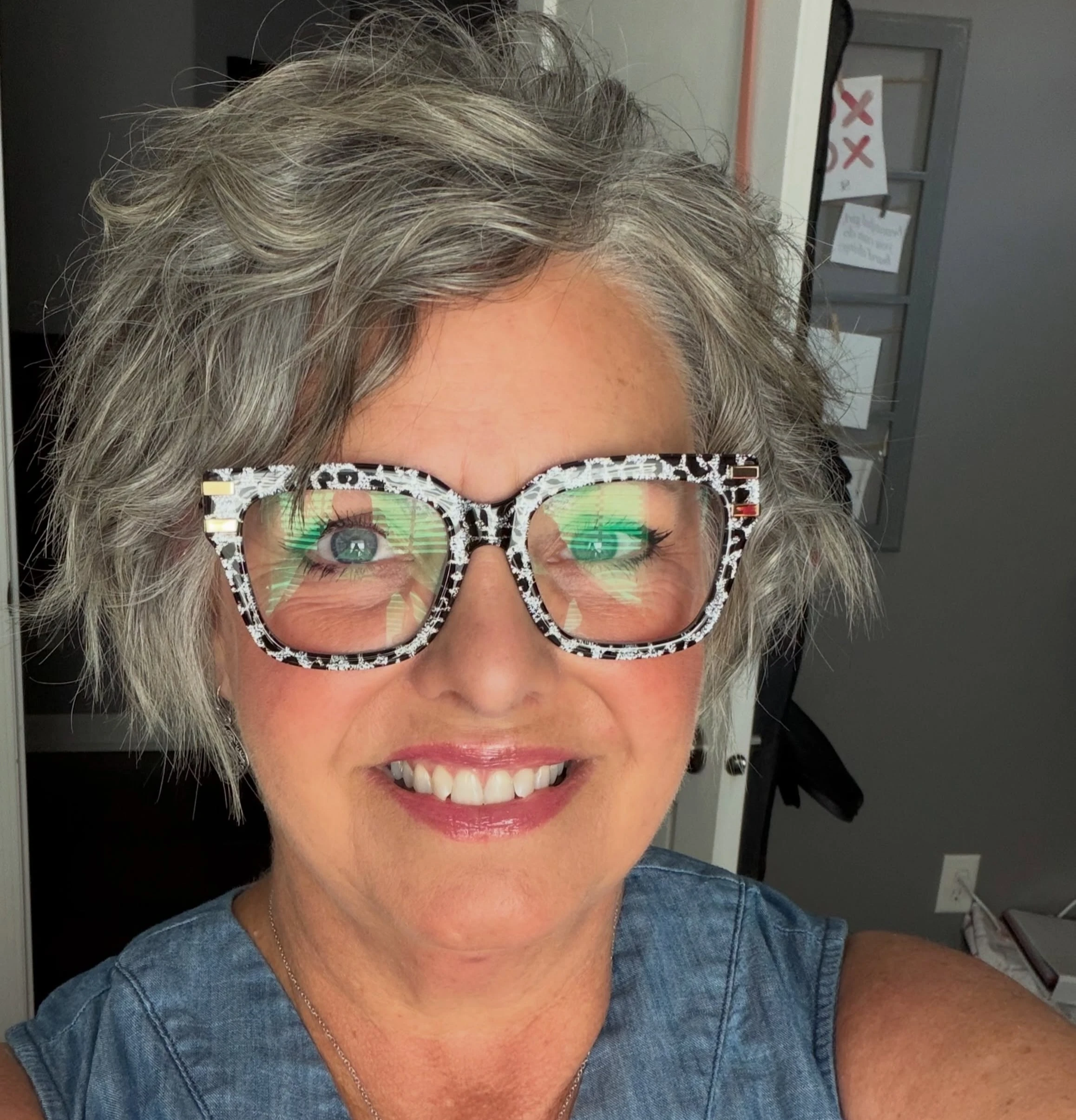 Short Hairstyles for Over 60 with Glasses