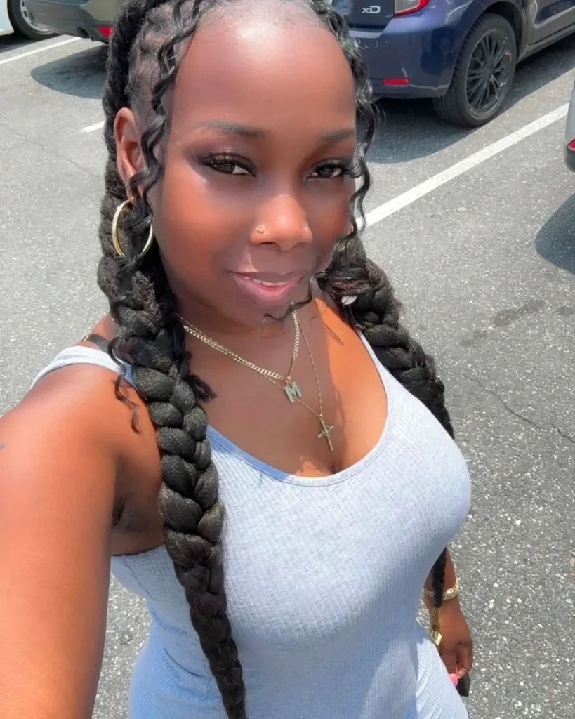 Jumbo Feed-In Braids with Face-Framing Tendrils
