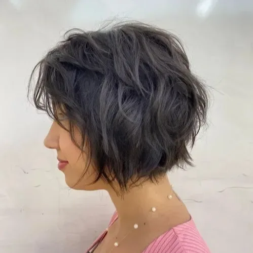 The Voluminous Messy-Chic Bob